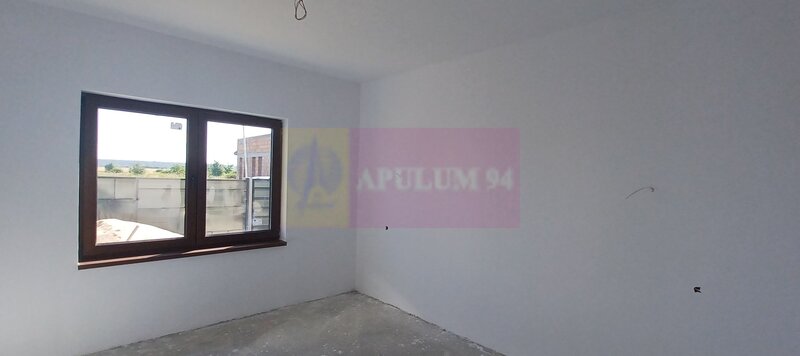 Casa noua Sabareni, terasa, piscina, foisor, barbeque, curte 440 mp